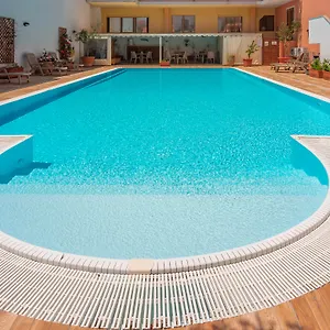 Aparthotel Cristal Blu
